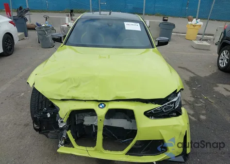 2022 BMW M3 Sedan z USA, uszkodzony, nr VIN WBS53AY03NFM89739